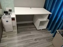Bàn Làm Việc Gỗ Thiết Kế Tối Giản Kèm Kệ Vuông 1