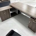 Bàn Giám Đốc Yếm Ốp Nổi Trang Nhã - BGĐ136 1
