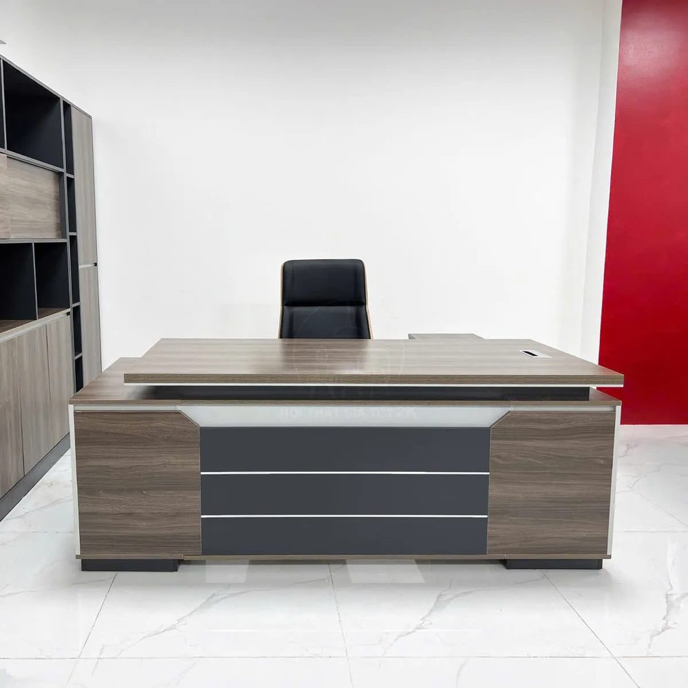 [BGĐ136] Bàn Giám Đốc Yếm Ốp Nổi Trang Nhã - BGĐ136