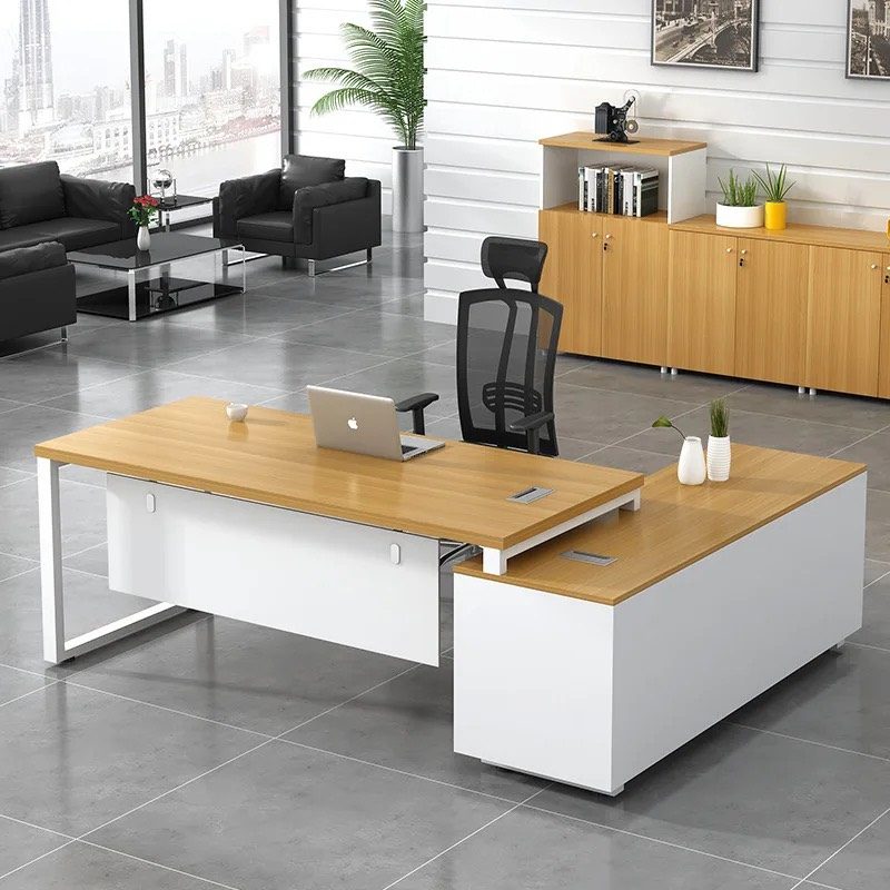 Bàn Giám Đốc Có Tủ Phụ Chân Sắt - BGĐ7 4