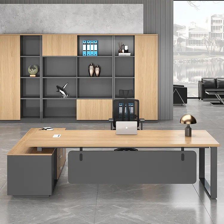 Bàn Giám Đốc Có Tủ Phụ Chân Sắt - BGĐ7 5
