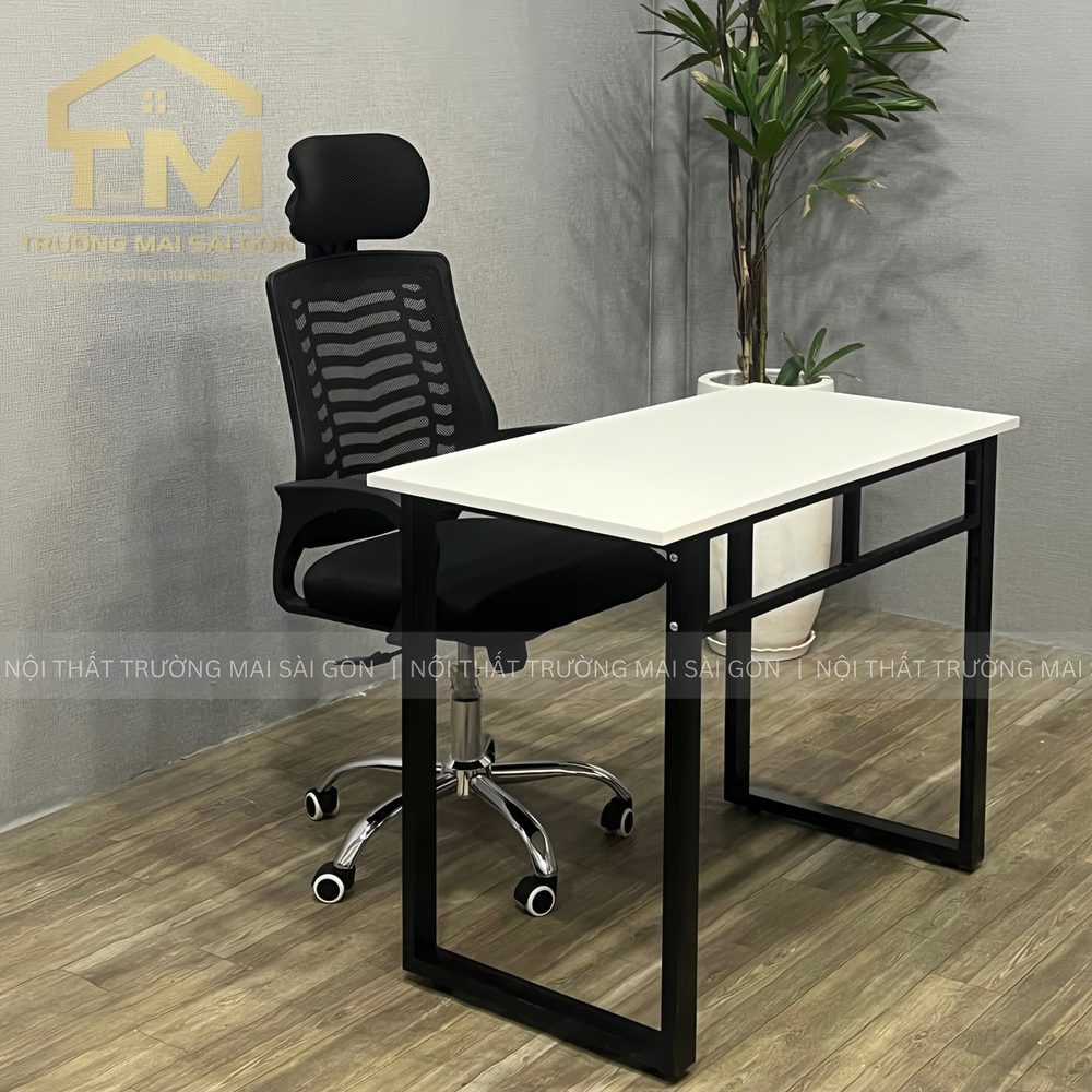 Bộ Bàn Ghế Văn Phòng Chân Sắt Chữ U - BLV106 1