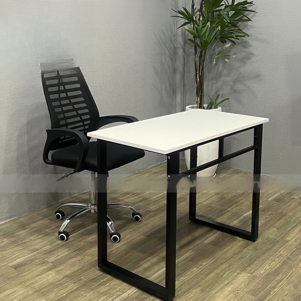 Bộ Bàn Ghế Văn Phòng Chân Sắt Chữ U - BLV106 2