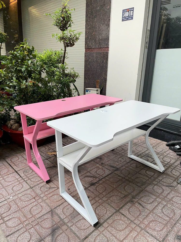 Bàn Làm Việc Gaming Chân K Uốn Có Kệ - BLV110 4