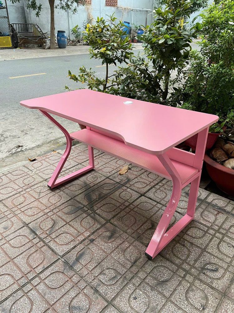 Bàn Làm Việc Gaming Chân K Uốn Có Kệ - BLV110 5