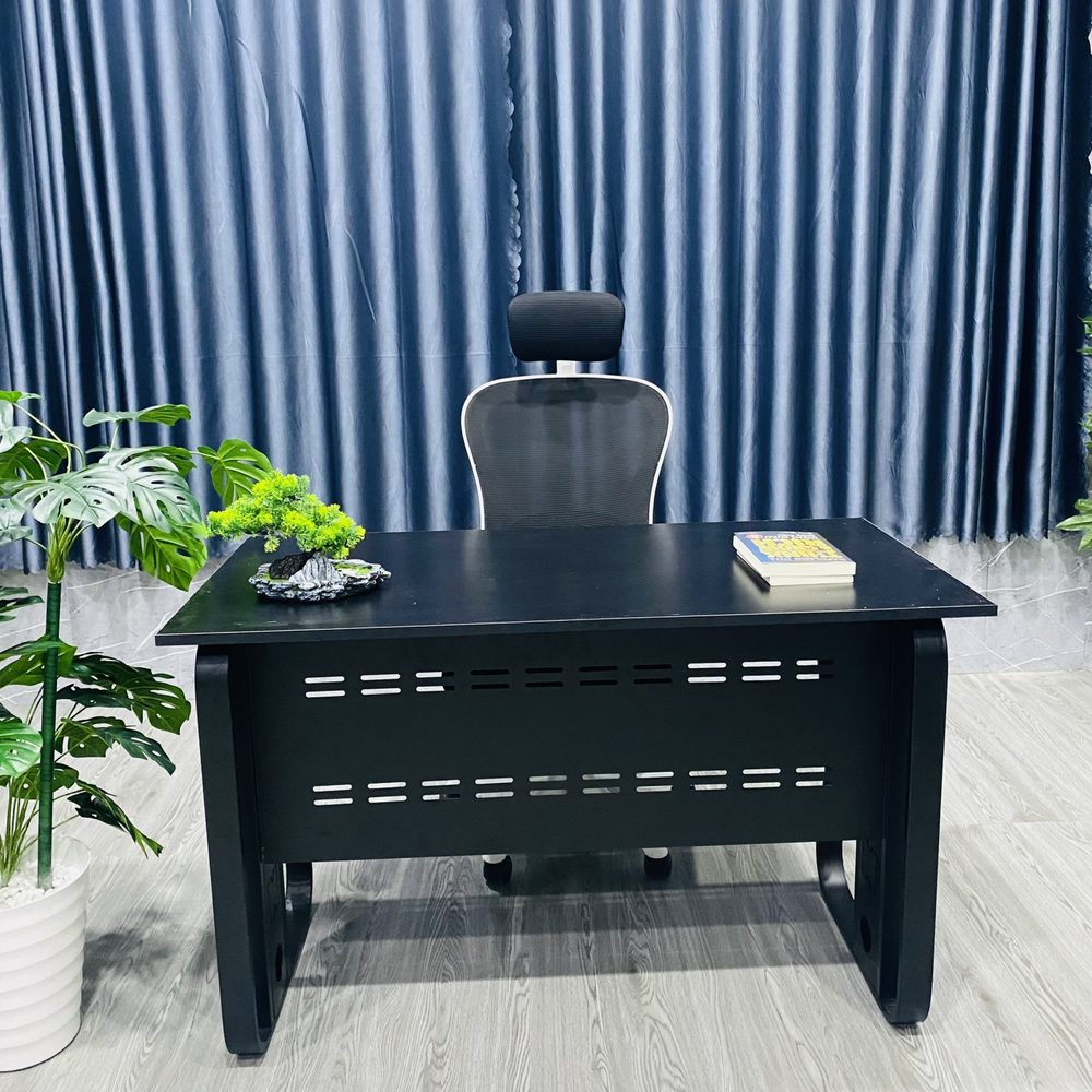 Bàn Làm Việc Chân Sắt Cao Cấp Nhập Khẩu - BLV112 5