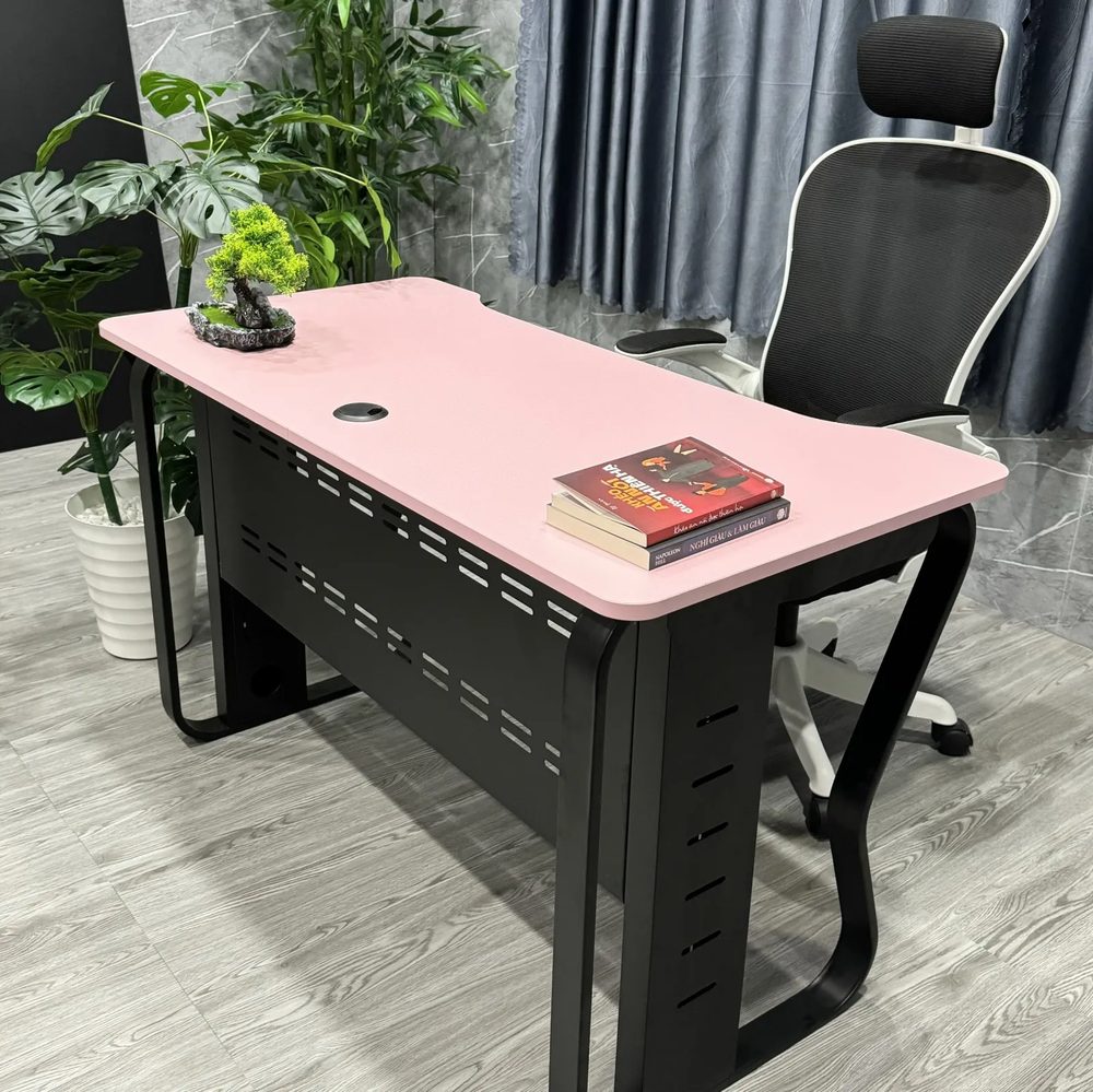 [BLV113] Bàn Làm Việc Chân Sắt Nhập Khẩu Mặt Gaming - BLV113