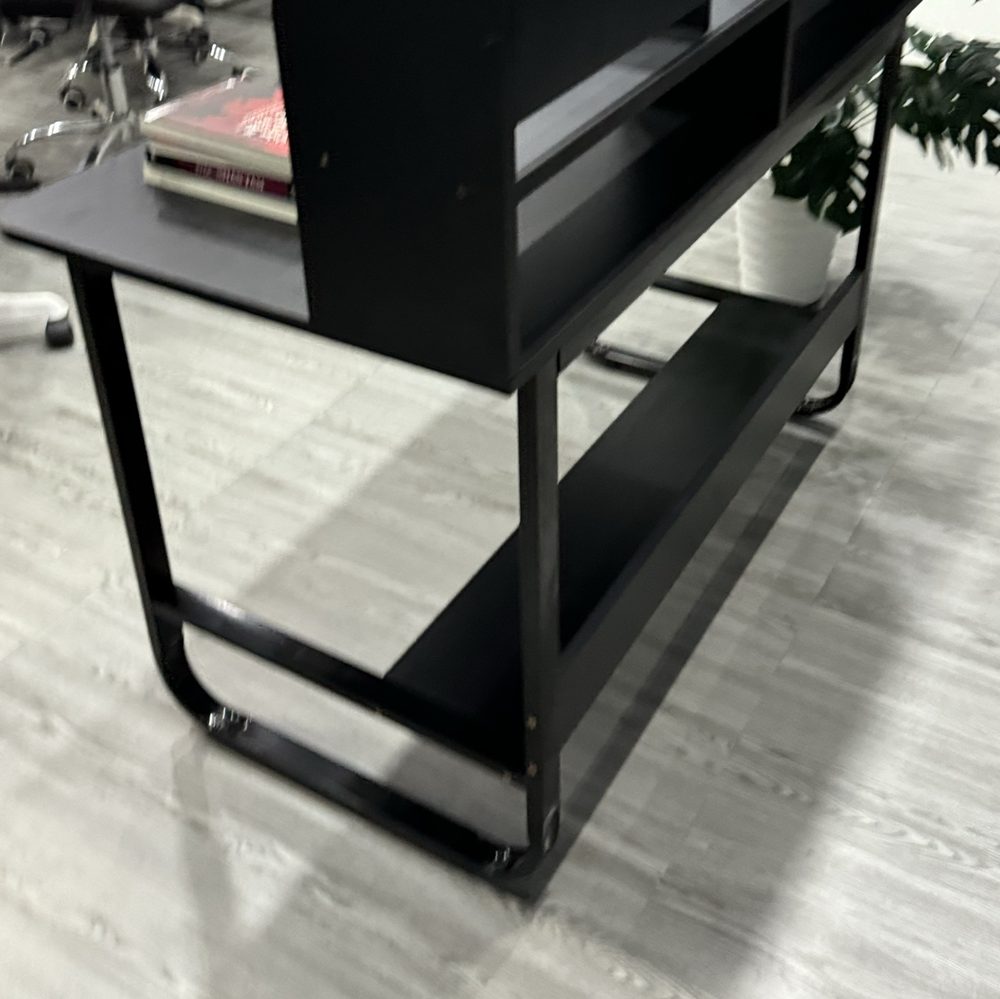 Bàn Làm Việc Gỗ Có Kệ Sách - BLV114 1