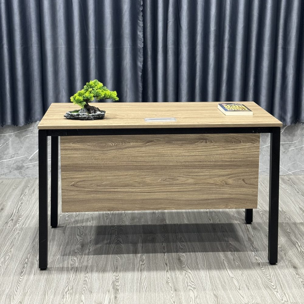 Bàn Làm Việc Chân Độc Lập Có Yếm - BLV117 5