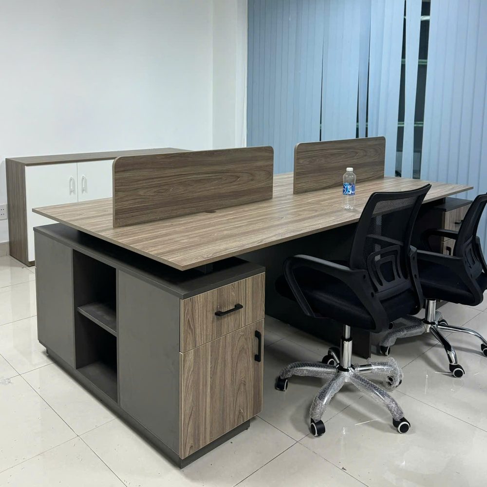 Cụm Bàn Làm Việc Văn Phòng 4 Người - BC49 4