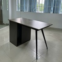 Bàn Làm Việc Chân Sắt Có Hộc - BLV120 3
