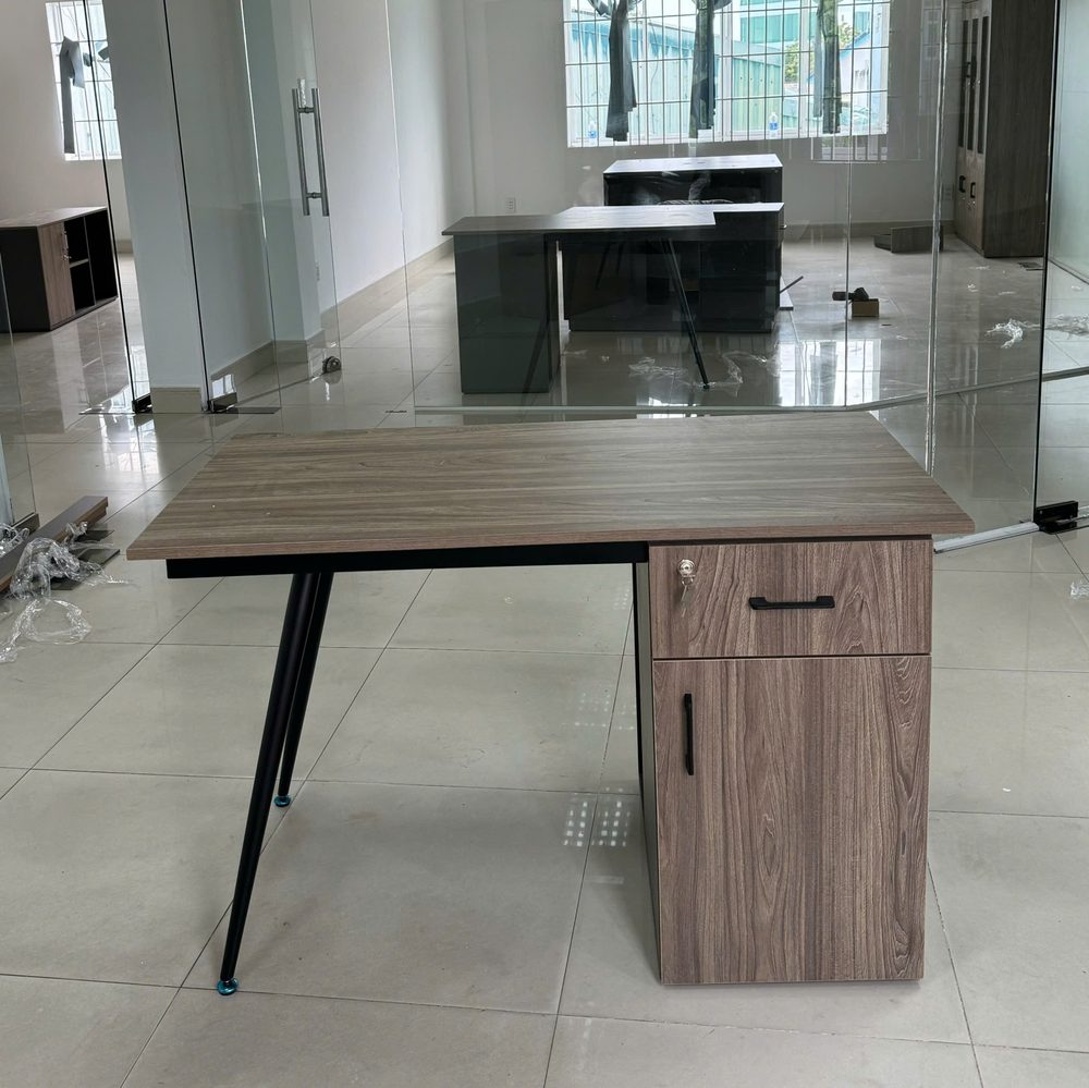 [BLVG148] Bàn Làm Việc Chân Sắt Có Hộc - BLV120