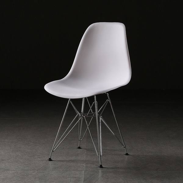 Ghế Cà Phê Eames Chân Sắt Mạ Crom 1