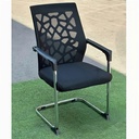 Ghế Chân Quỳ Tựa Nhựa Họa Tiết Lưới Hiện Đại - GQ35 1