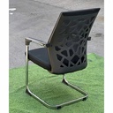 Ghế Chân Quỳ Tựa Nhựa Họa Tiết Lưới Hiện Đại - GQ35 2