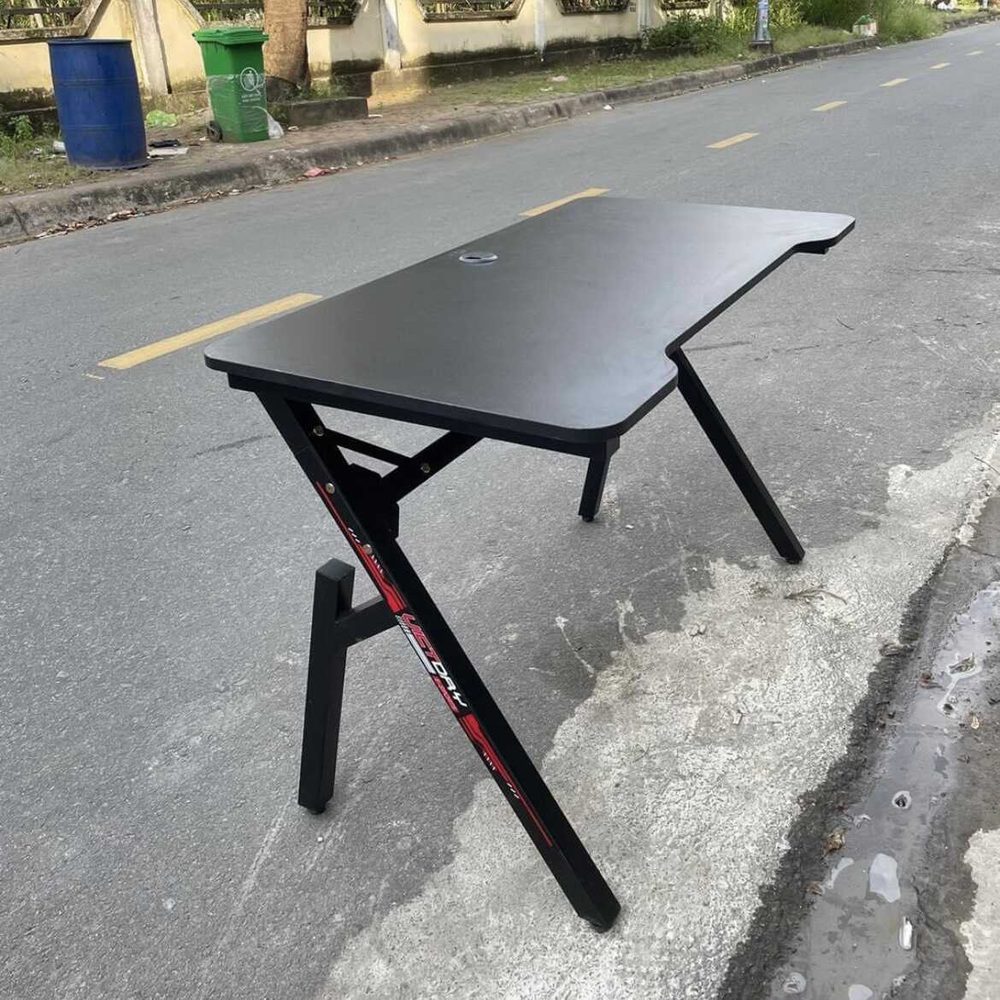 Bàn Gaming Làm Việc Chữ Y - BLV122 1