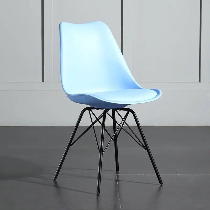Ghế Cà Phê Eames Nệm Chân Sắt - CF7 4