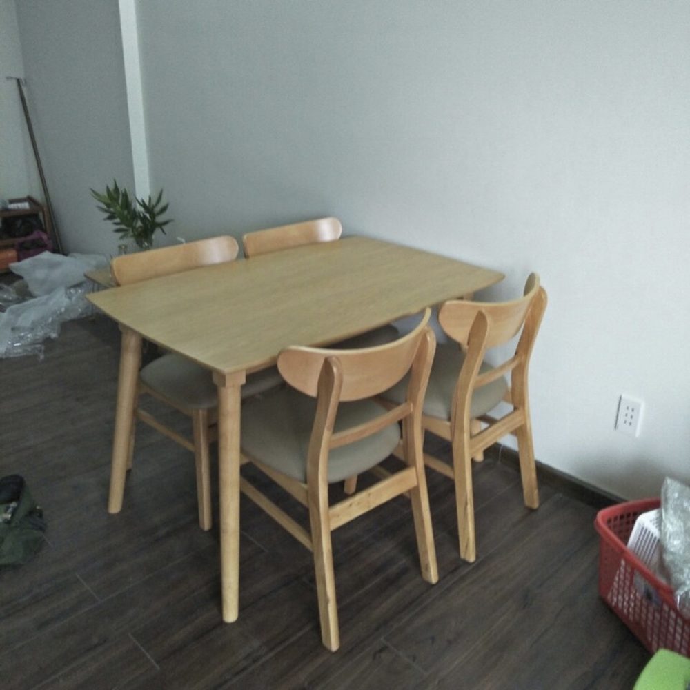 Bộ Bàn Ăn Mango 4 Ghế Màu Gỗ Tự Nhiên - BGA2 1