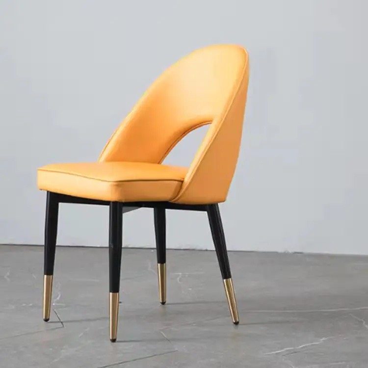 Ghế Ăn SAARINEN Chân Thép Mạ Vàng - GA47 1