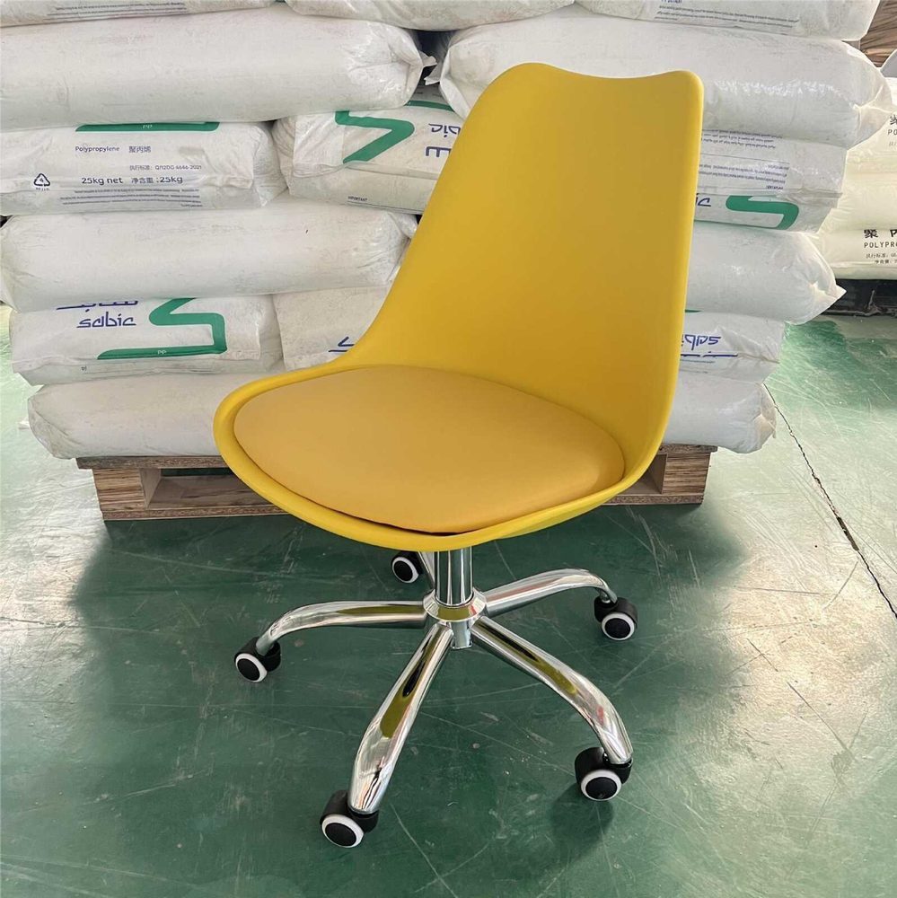 Ghế Bar Eames Nệm - QB1 5