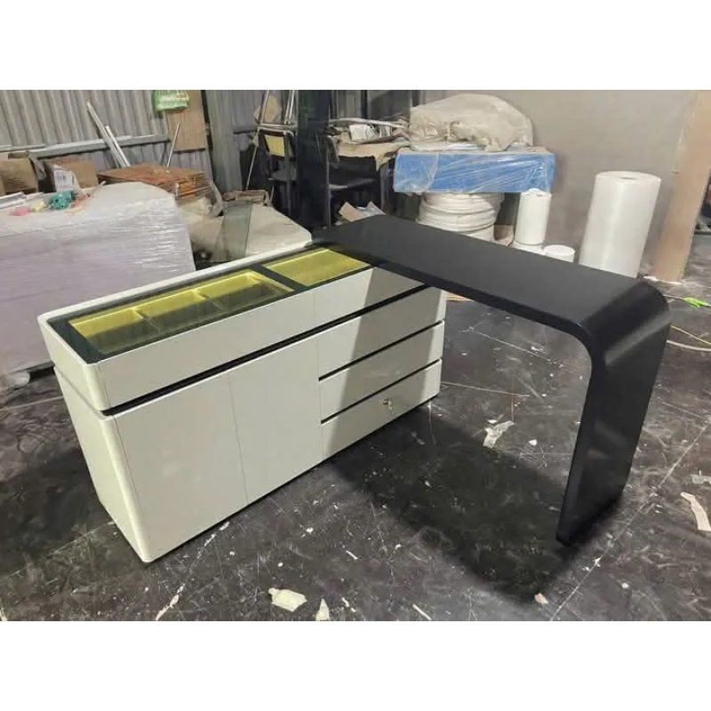 Bàn Trang Điểm Cao Cấp Thiết Kế Tủ Kính Sang Trọng - BTD42 3