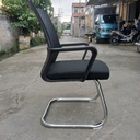 Ghế Văn Phòng Chân Quỳ Nhún Trắng Chỉ Ngang - GQ26 1