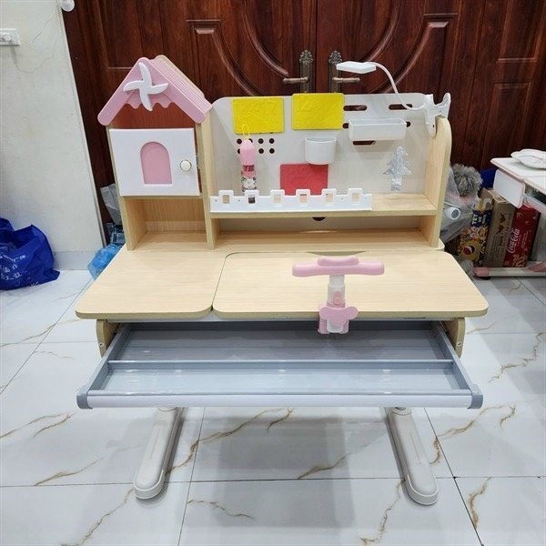 Bộ Bàn Ghế Học Sinh Cho Bé Chống Cận Thị - BGHS14 5