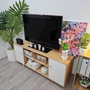 Kệ Tivi Gỗ 2 Cánh Mở Đa Năng Có Ngăn Kệ Trang Trí - KTV3 1