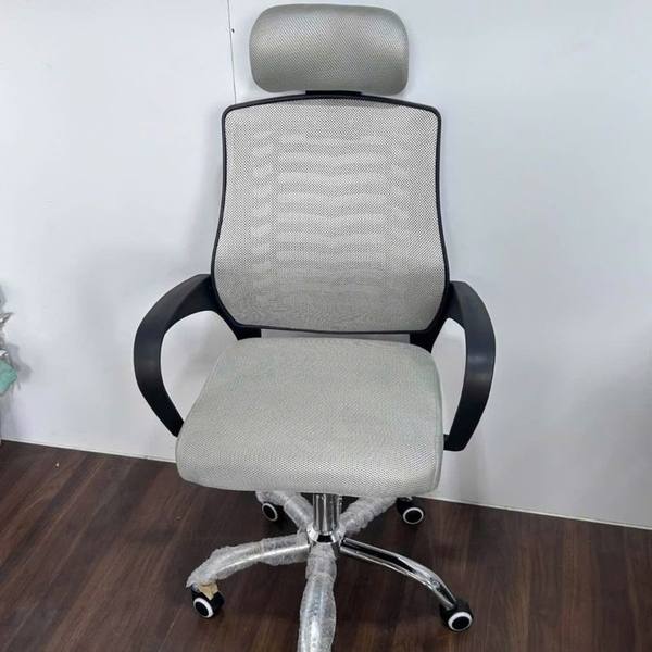 Ghế Xoay Văn Phòng Lưng Lưới Xám Tựa Đầu Êm Ái 1