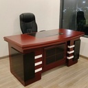 Bàn Văn Phòng Giám Đốc Yếm Đen 1m6 - BGĐ26
